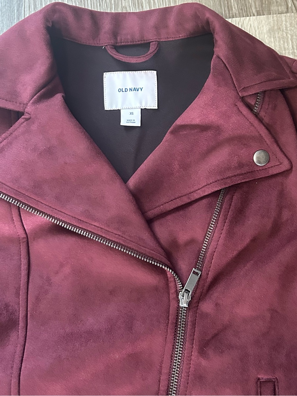 Old Navy Women's Burgundy Moto Jacket - Picture 3 of 10